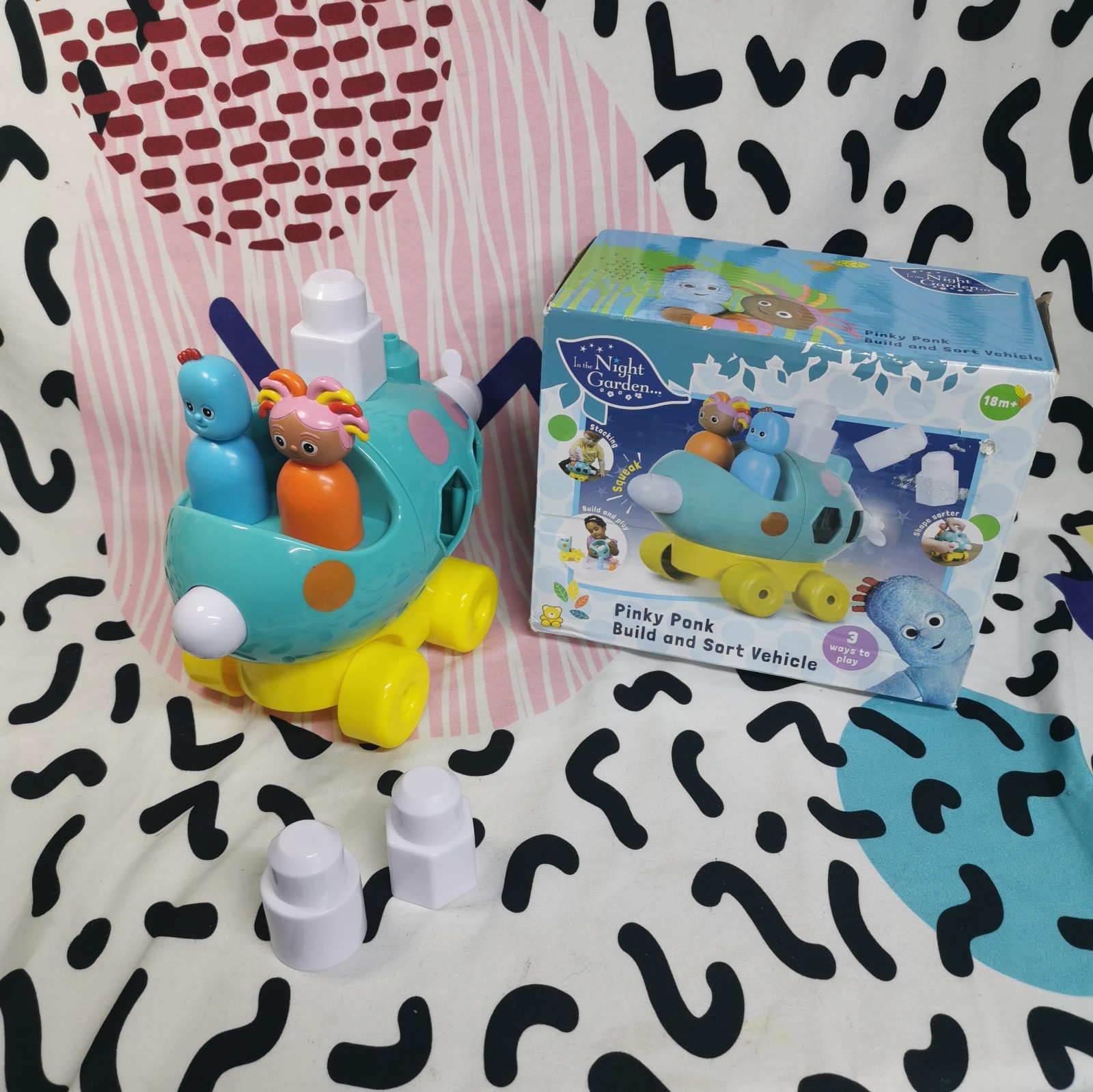 Nel Giardino Notturno Pinky Ponk Costruisci e Ordina Veicolo Completo di Scatola