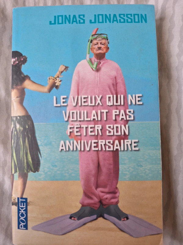 Livre le vieux qui ne voulait pas fêter sont anniversaires