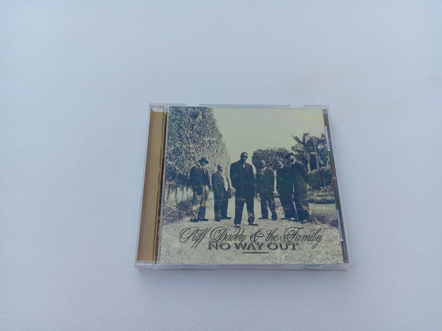Puff Daddy & The Family - No Way Out CD 1997 Bad Boy Records Hip Hop R&B