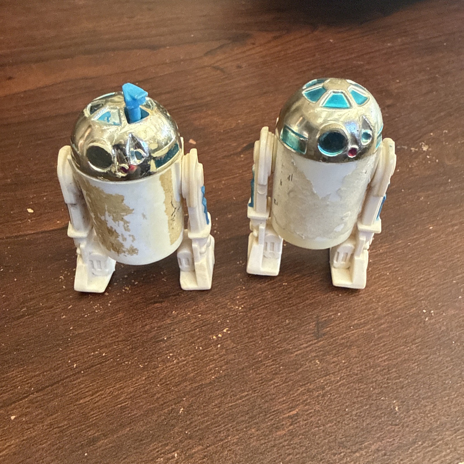 2 VTG 1977 Star Wars R2D2  Hong Kong Droid Figures Kenner Loose HK sensorscope
