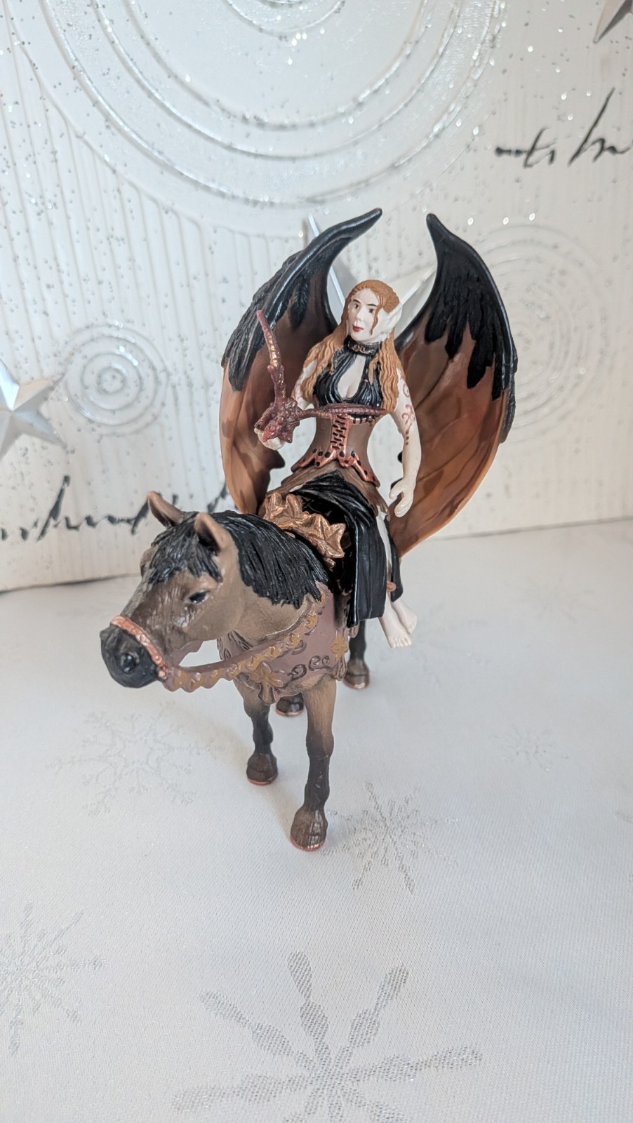 Schleich Heroic Fantasy Surah statuetta, l'elfo ombra sul cavallo 2006 vintage