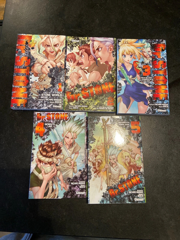 Manga Dr Stone excellent état