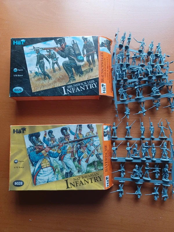 2 scatole Hat 1/72 Bavarian+Brunswick infantry (60 soldatini)