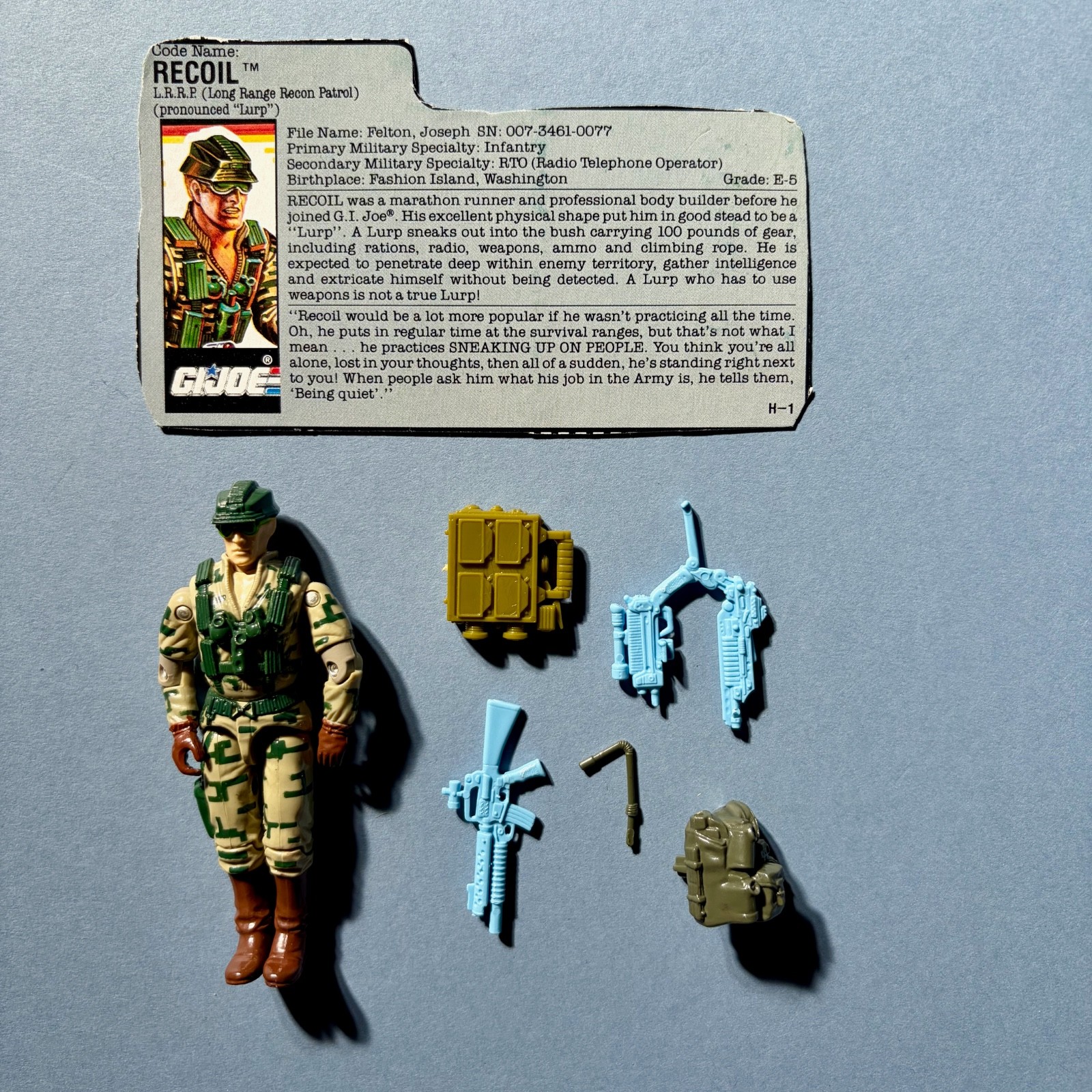 Vintage Action Force G.I. Joe - 1989 - Recoil - Figure with File Card