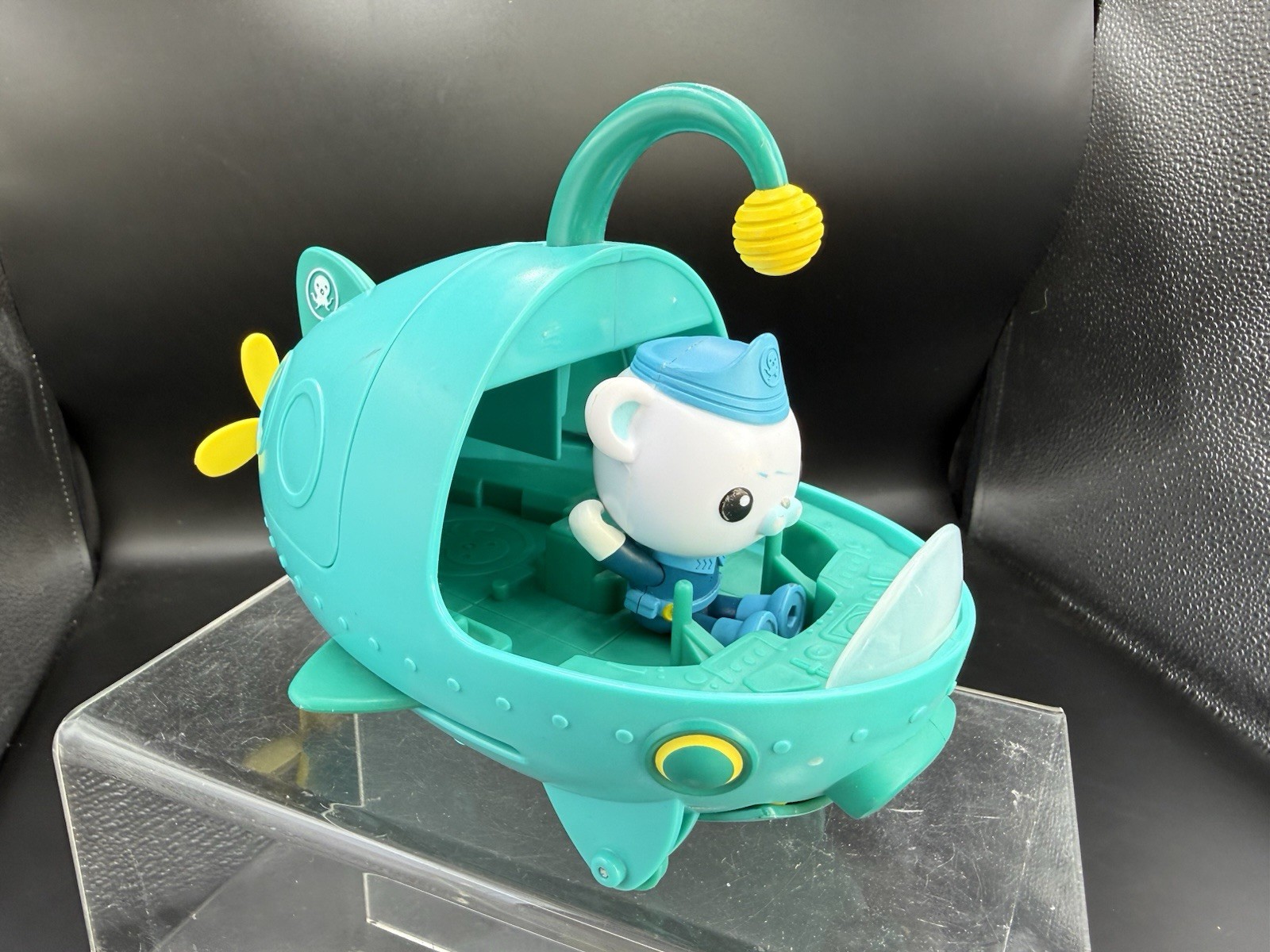 CBeebies The Octonauts Gup un veicolo di missione con figura e rete del capitano Barnacles