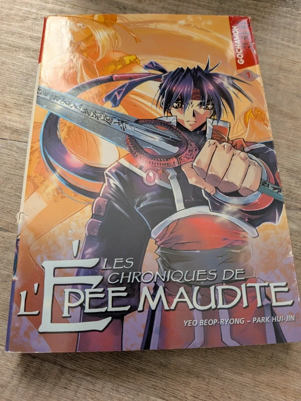 Manhwa « Les Chroniques de l'Épée Maudite » Tome 1  Yeo Beop-Ryong & Park Hui-Jin (Gochawon)