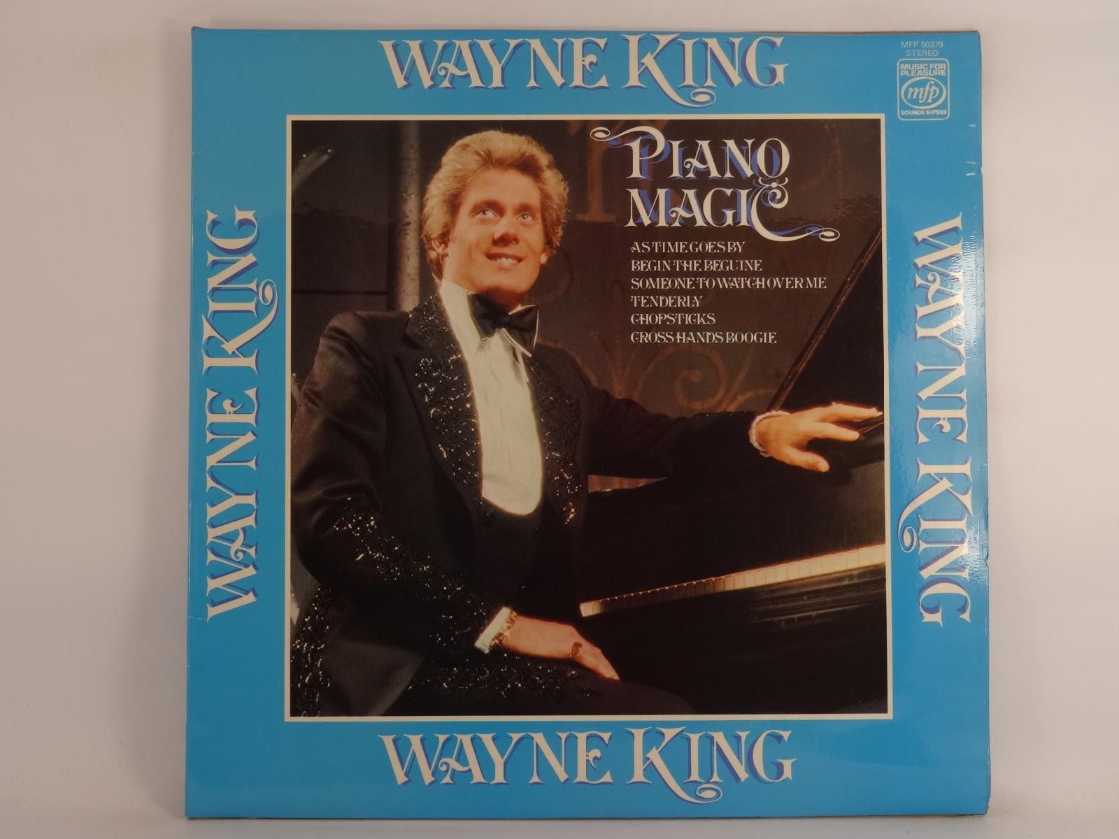 WAYNE KING PIANO MAGIC (349) 12 Track LP plus Picture Sleeve MFP/EMI