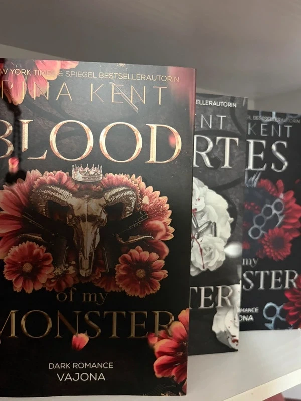Monsters Trilogie von rina Kent