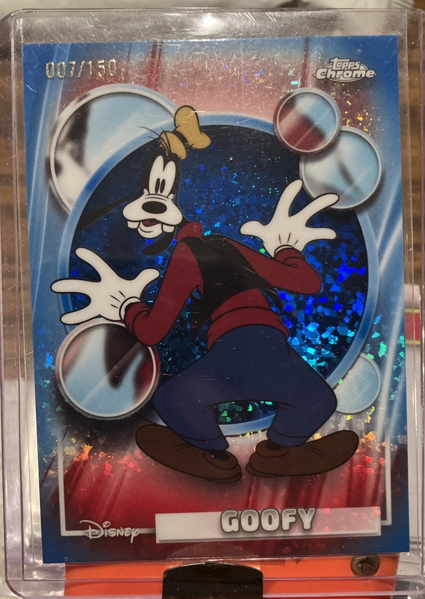 Topps Chrome Disney Pippo #52 Numero di serie 007/150 NUMERO BASSO 