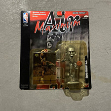 Upper Deck Michael Jordan Commemorative Series Silver Limited Action Figure+Card