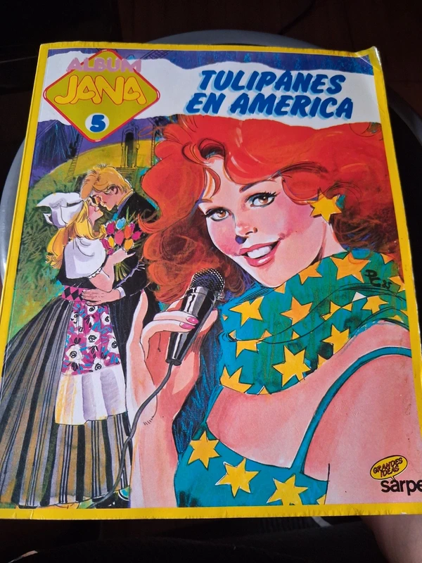 Comic femenino Jana.