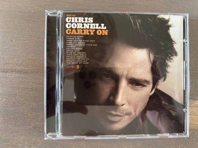 Chris Cornell - Carry On