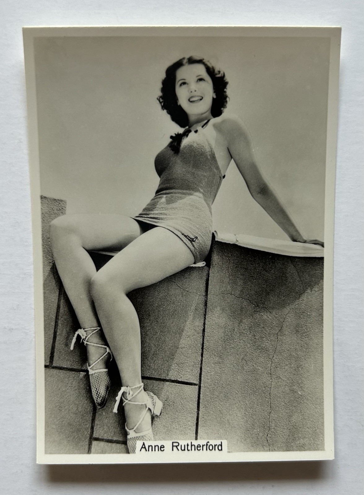 1938 Godfrey Phillips Anne Rutherford Beauties Today Large Tobacco Card #10 OT1