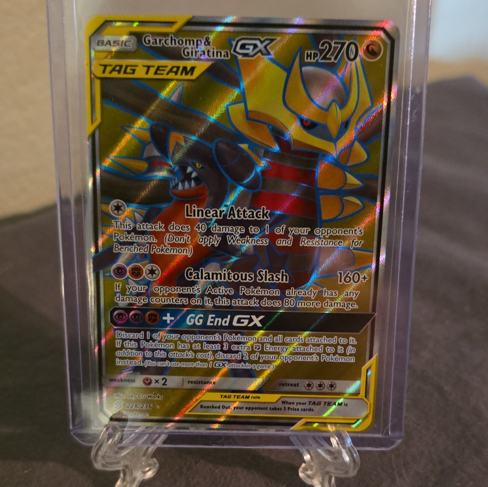 The Pokémon Company Garchomp & Giratina GX 228/236 Unified Minds UR Holo ENG