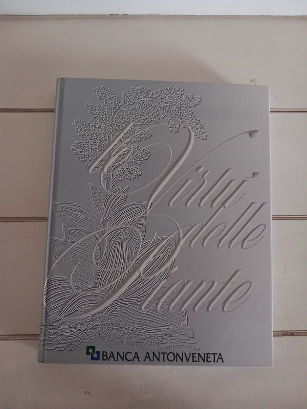 Emanuela Angiuli "Le Virtù delle Piante"