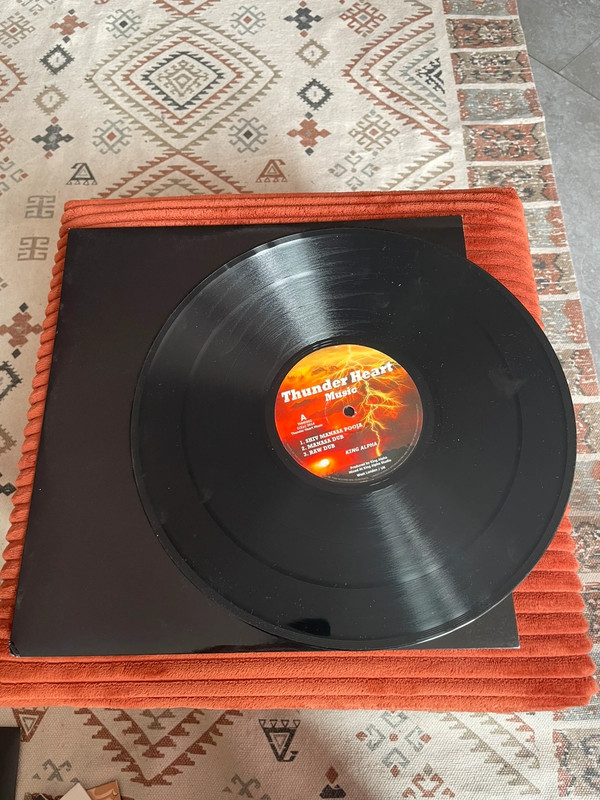 Vinyle Thunder Heart Music-King Alpha