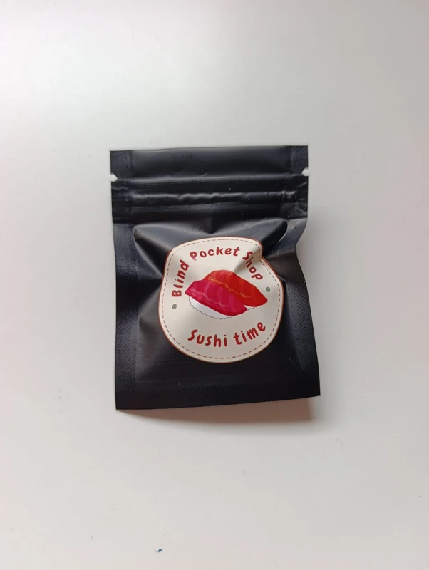 Sobre sorpresa miniatura de sushi