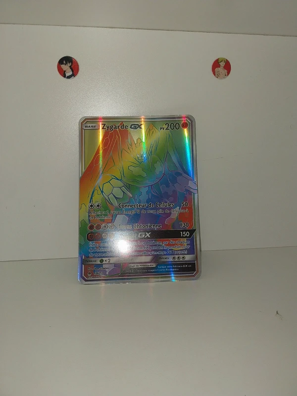 Carte pokémon géant
