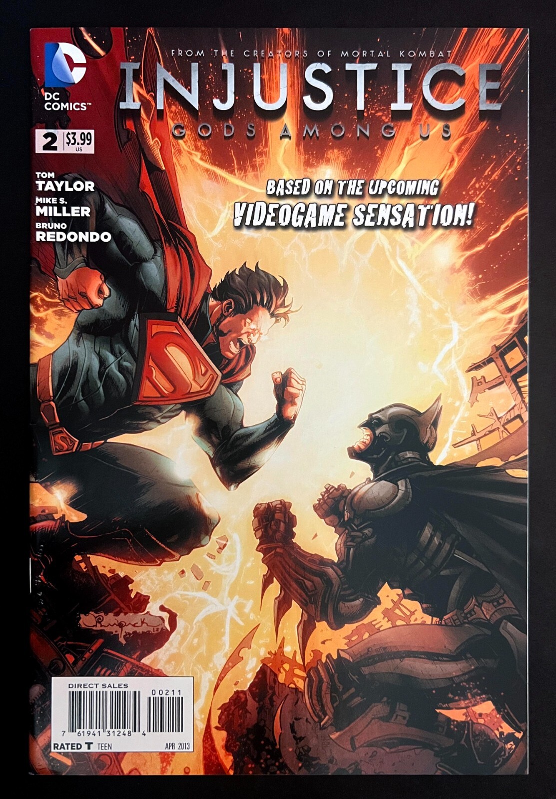 INJUSTICE GODS AMONG US #2 Hi-Grade SUPERMAN Vs. BATMAN DC Comics 2013