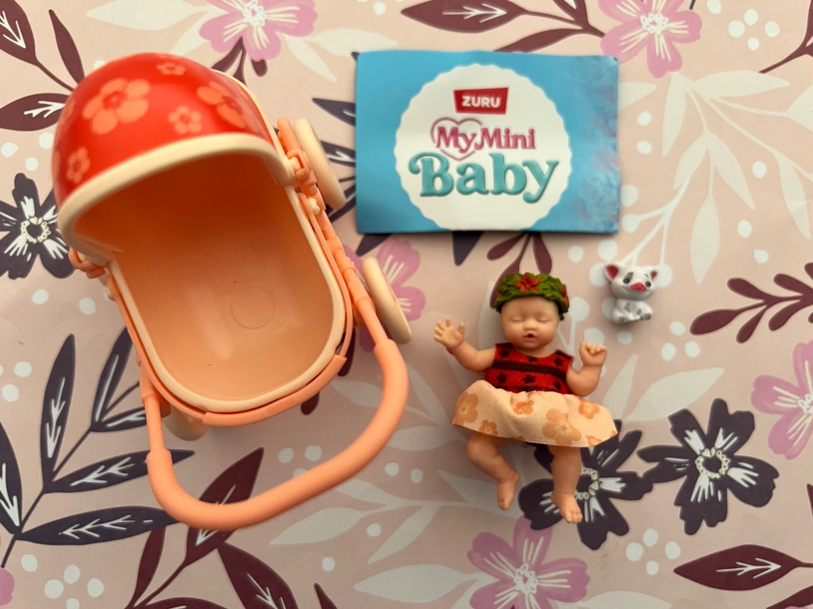 NEW-My Mini Baby Disney Series 1- Moana Stroller