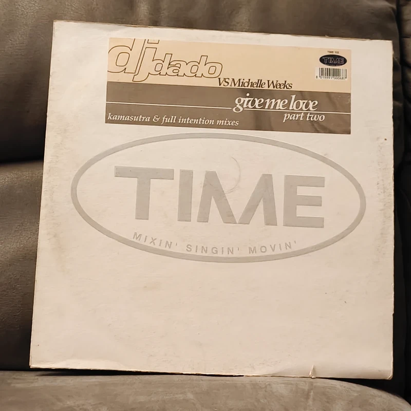 DJ Dado vs. Michelle Weeks – Give Me Love (Part. 2) (1998 · House / Disco)