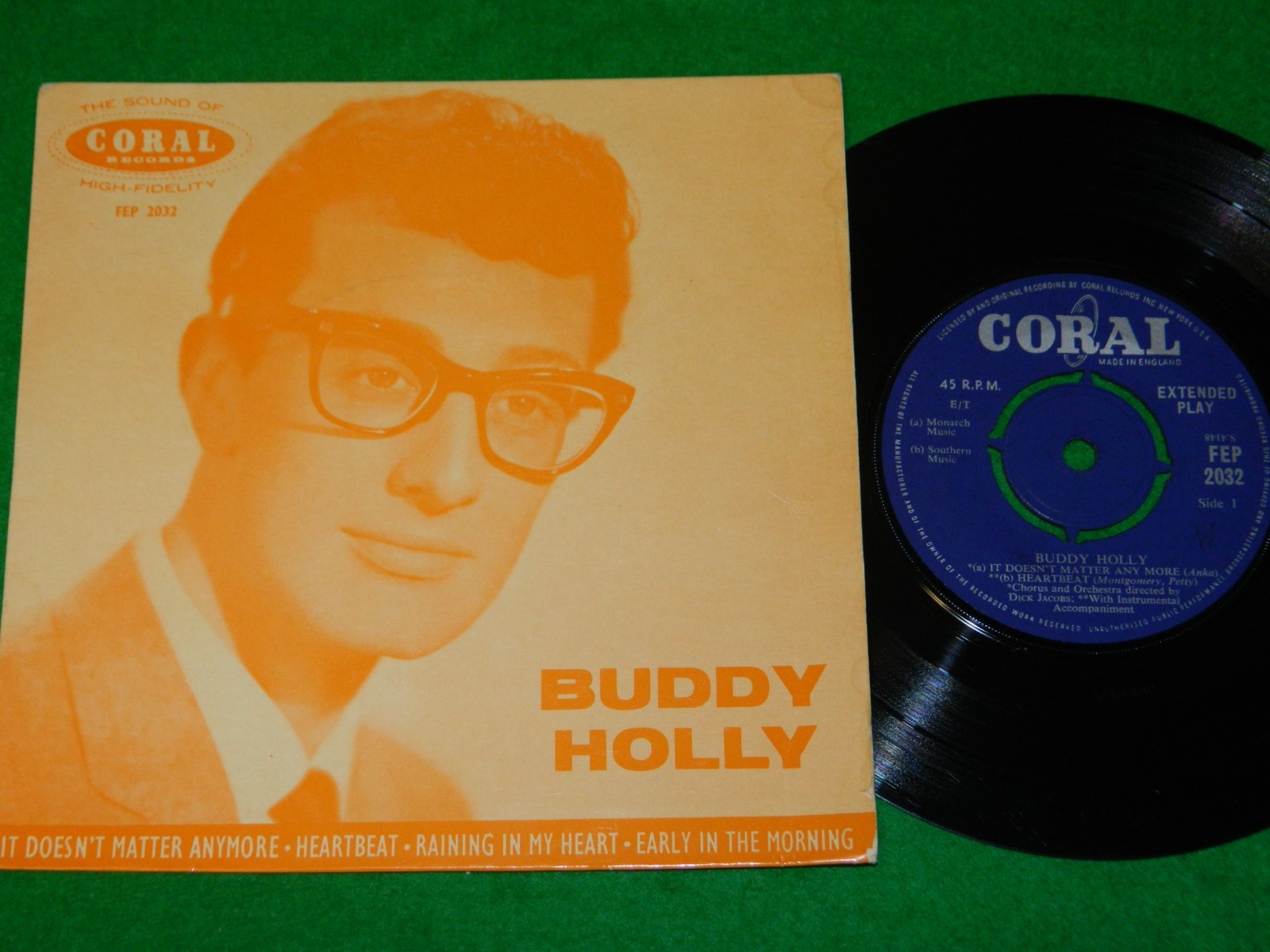 BUDDY HOLLY : self titled EP - (1959) 1962 round centre coral EP GD/VG