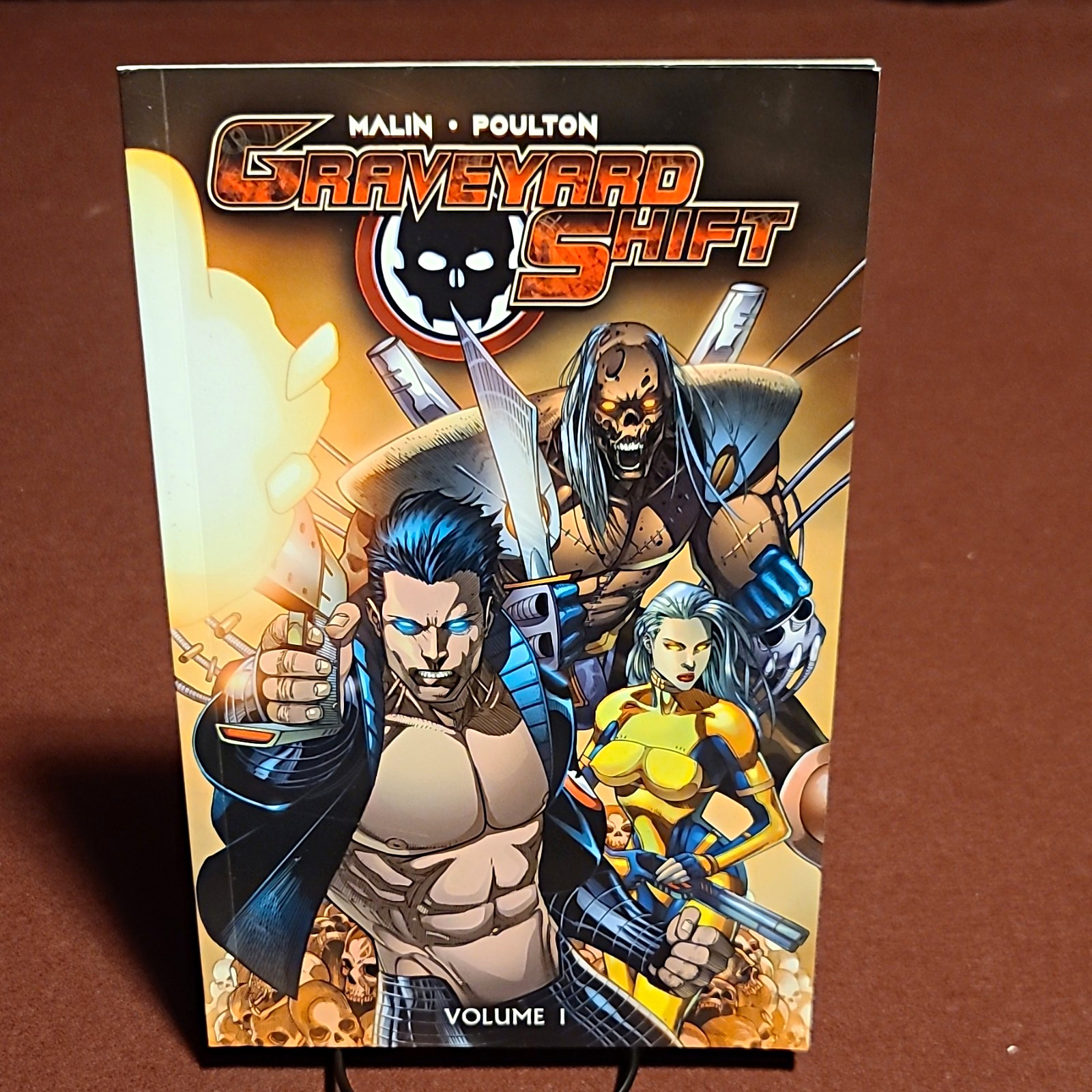 Graveyard Shift Vol 1 Trade Paperback Graphic Novel Malin & Poulton English