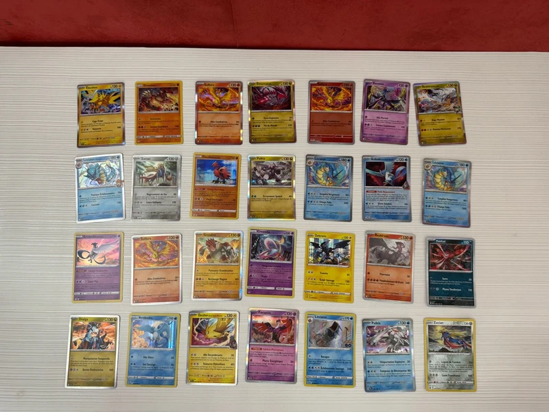 Lot de cartes, Pokémon, rares, légendaires, brillante, holographique, reverse