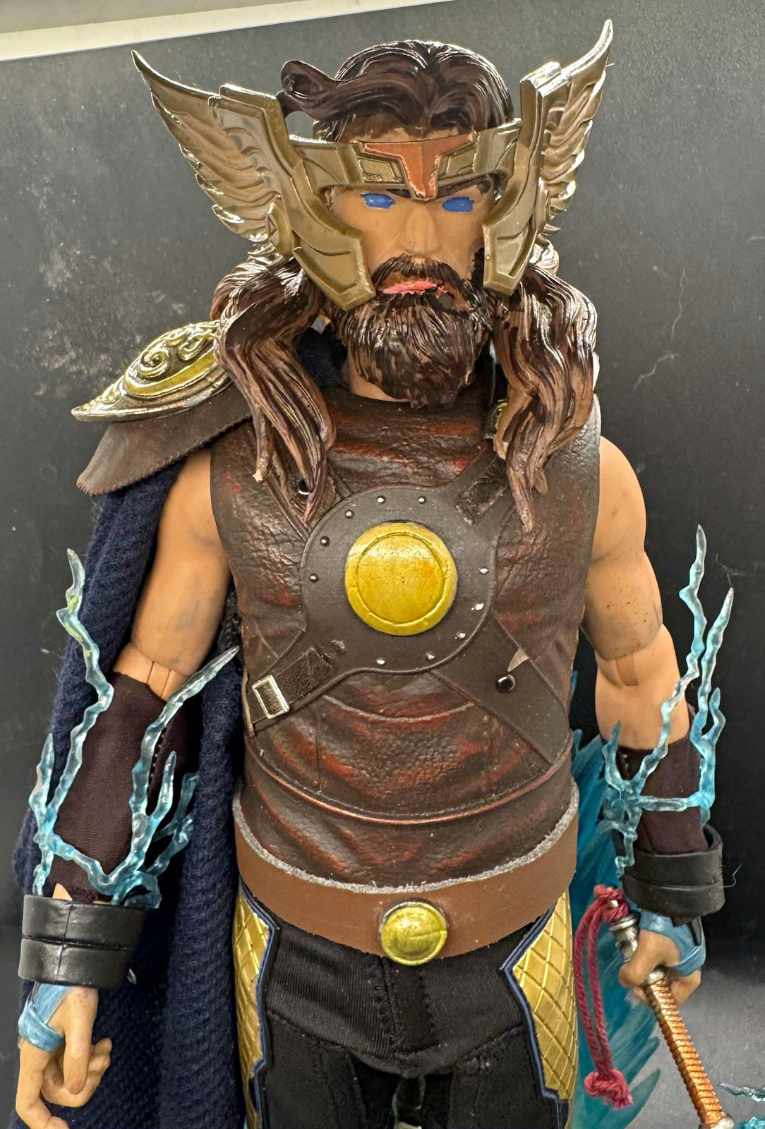 1/6 Scale Custom KING THOR W/ crown lightening effects + lightening base 