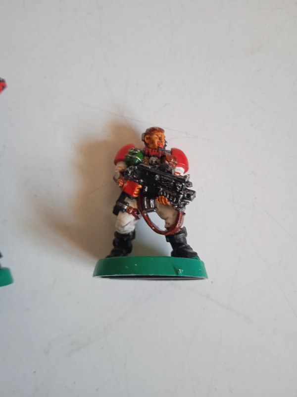 Figurines blood Angel métal.
