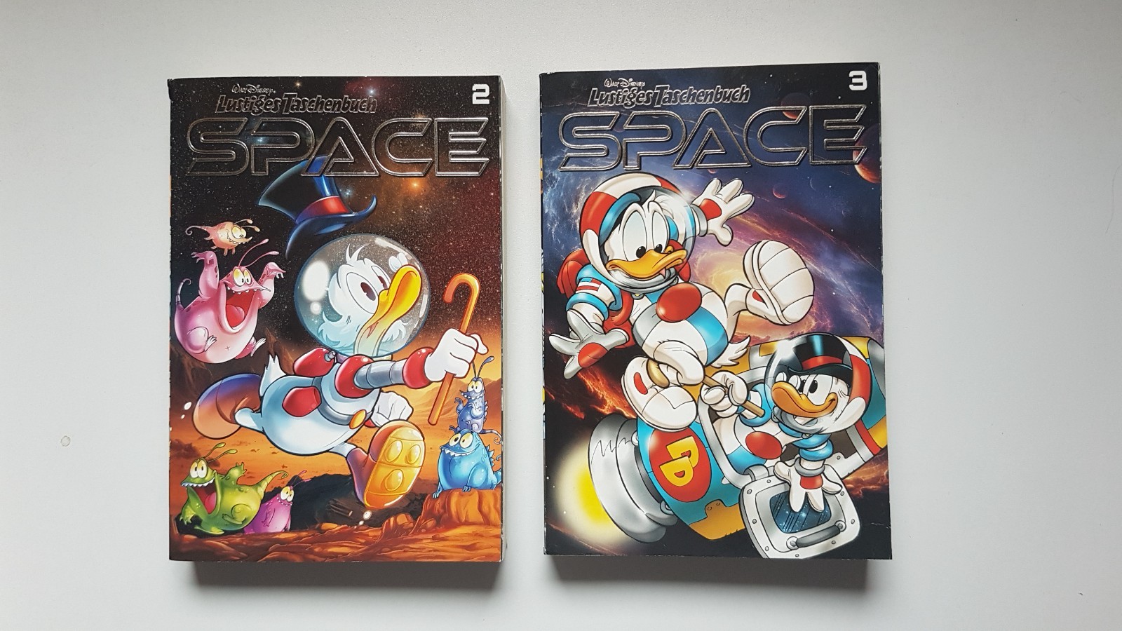 Divertente libro tascabile Space, LTB, volumi 2 e 3, ottimo