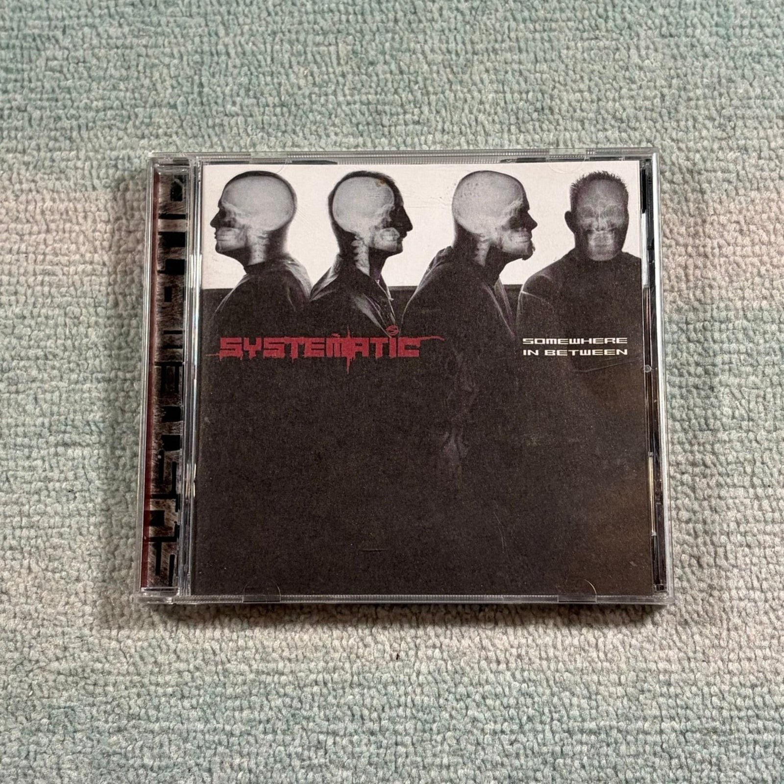 Systematic – Somewhere In Between CD 2001 Nu Metal Hollywood Records