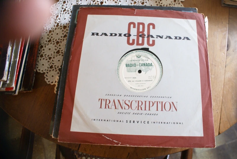 radio canada     transcription  fete au village a caraquet  fette au village a trois pistoles