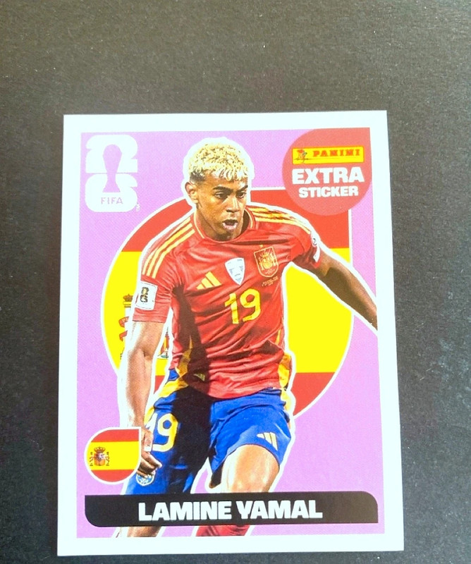 Lamine yamal extra sticker morado🌟