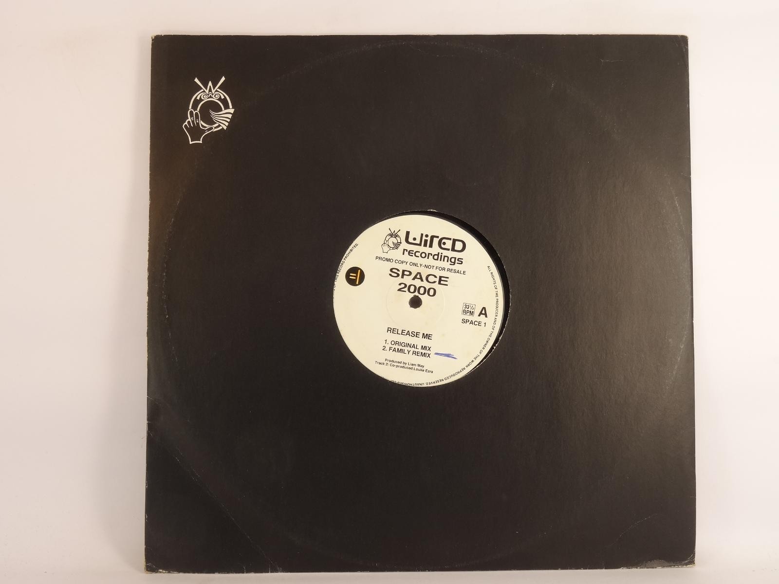 SPACE 2000 RELEASE ME (187) 4 Track Promo 12" Single plus Company Sleeve UIRCD R