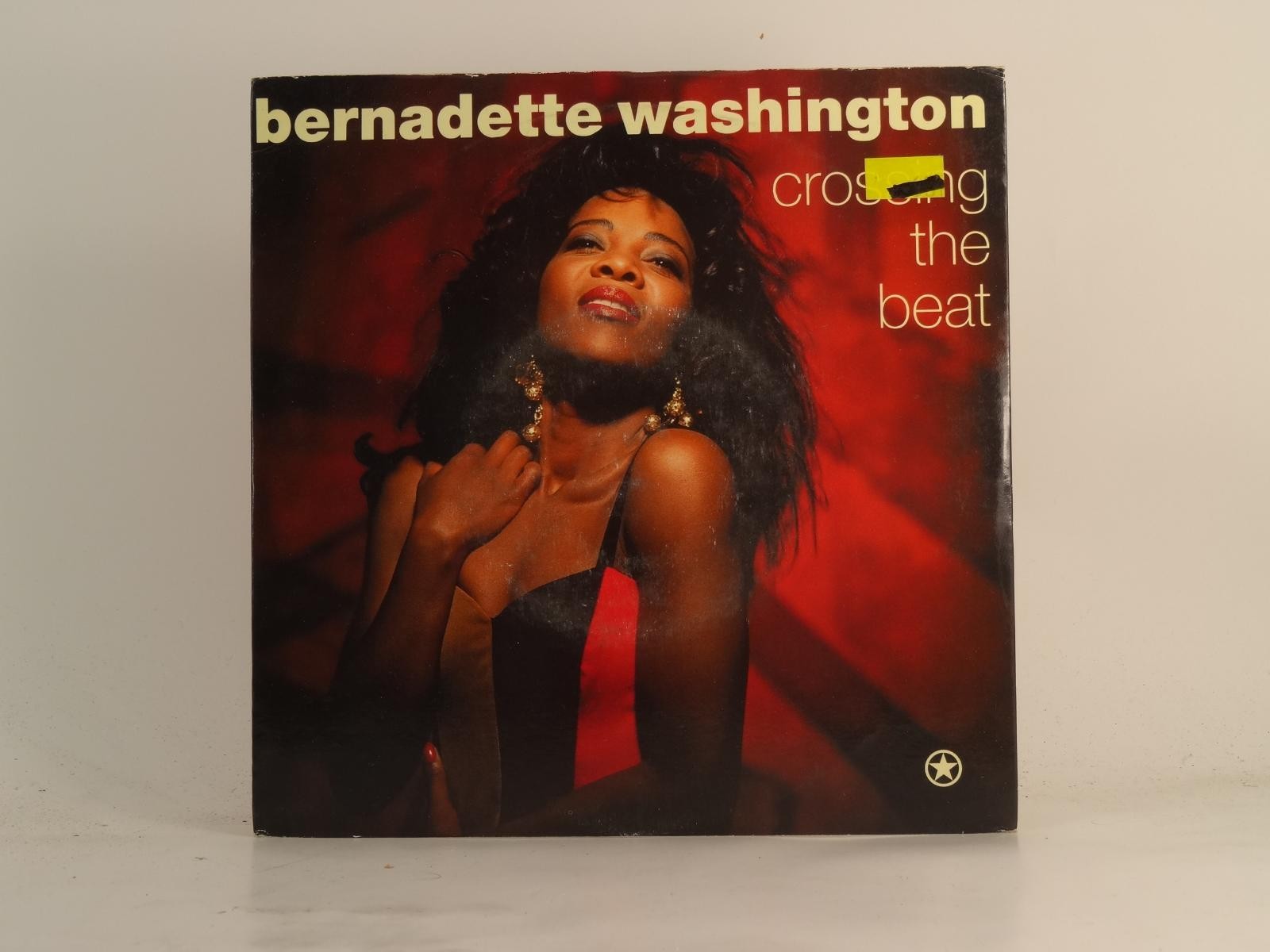 BERNADETTE WASHINGTON CROSSING THE BEAT (1) (78) 2 Track 7" Single plus Picture 