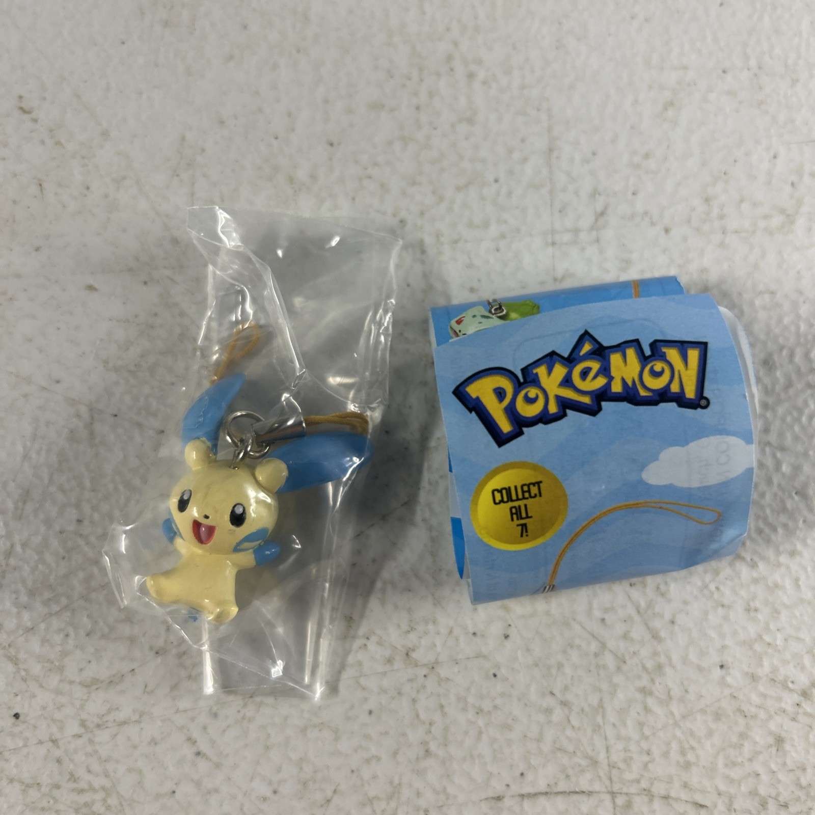 Tomy TYC  Pokemon Series-1 Figure Charm Minun Gachausa