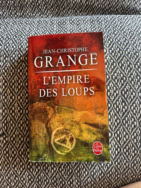 Livre « l’empire des loups »