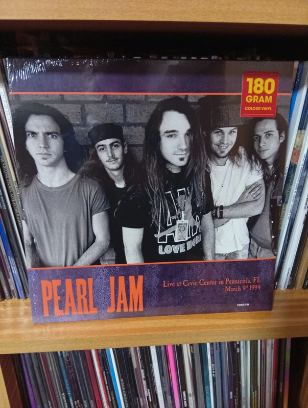 Pearl Jam – Live At Civic Center In Pensacola