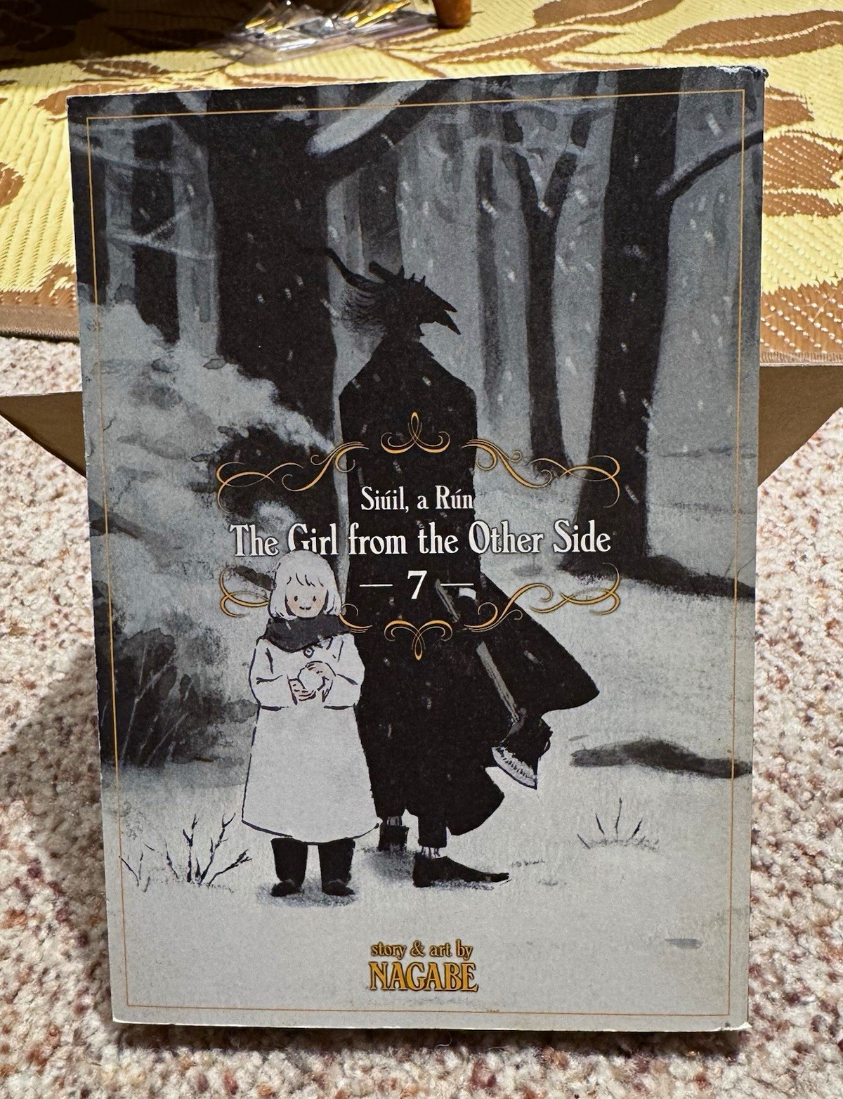 La ragazza dall'altra parte: Siúil, a Rún Vol. Nagabe inglese 7 TPB