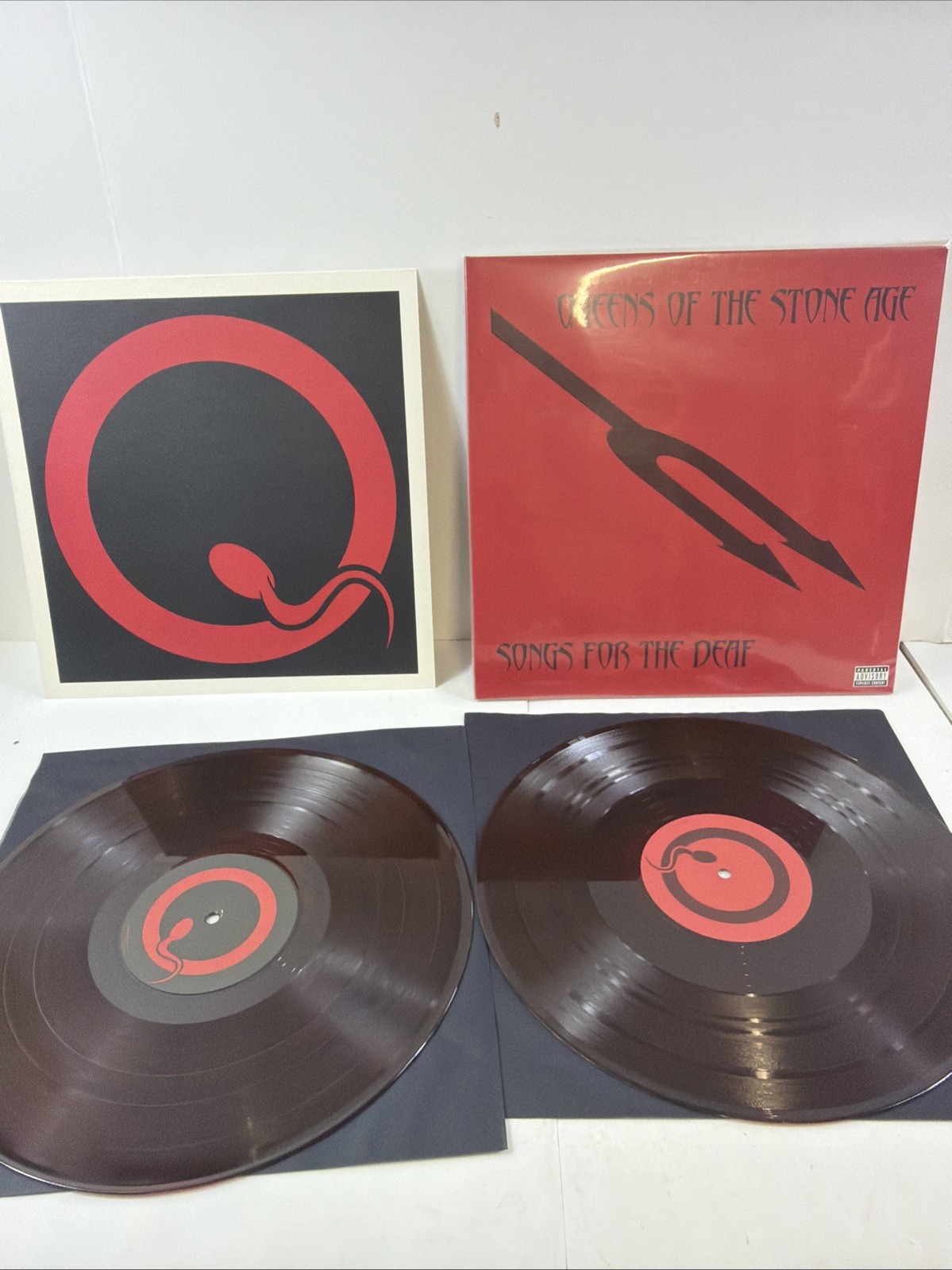 Songs for the Deaf by Queens of the Stone Age (2019 Reissue) Red/Black Marble