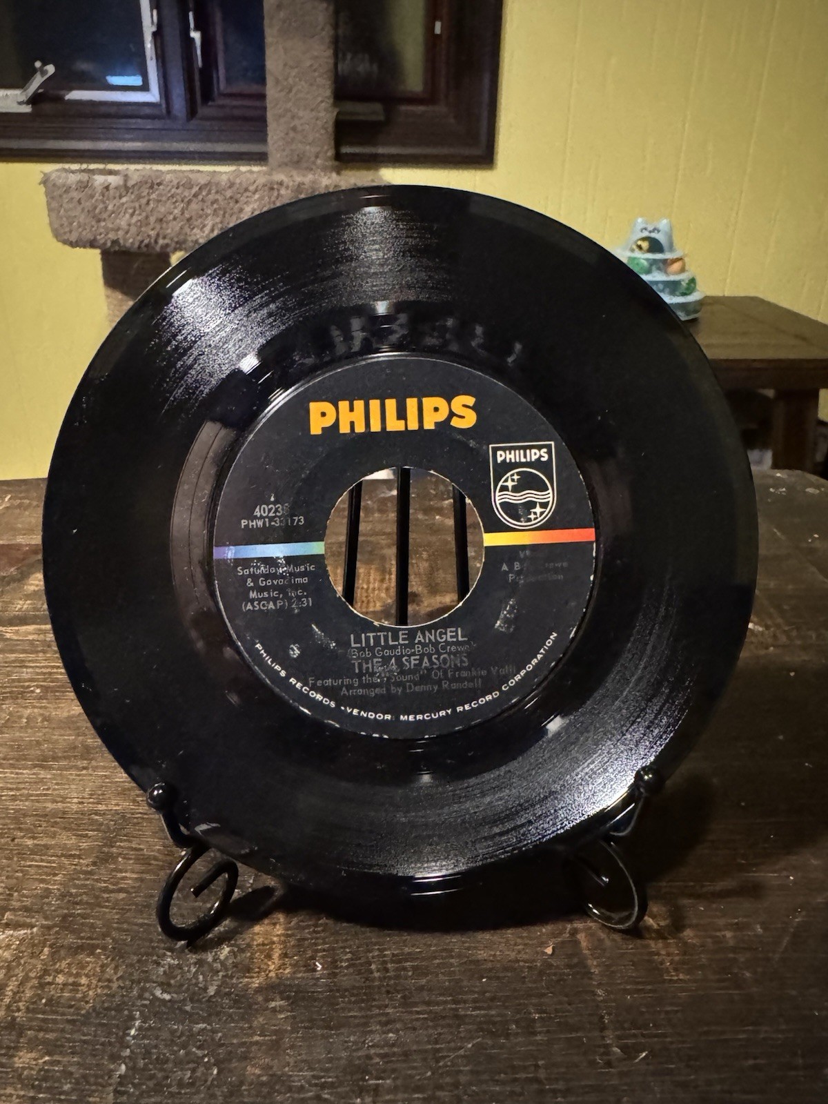 The Four Seasons Little Angel / Big Man in Town 45 Philips 40238 1973