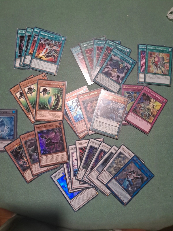 Lotto Yu-gi-oh varie rarità - pacchetto Yang Zang