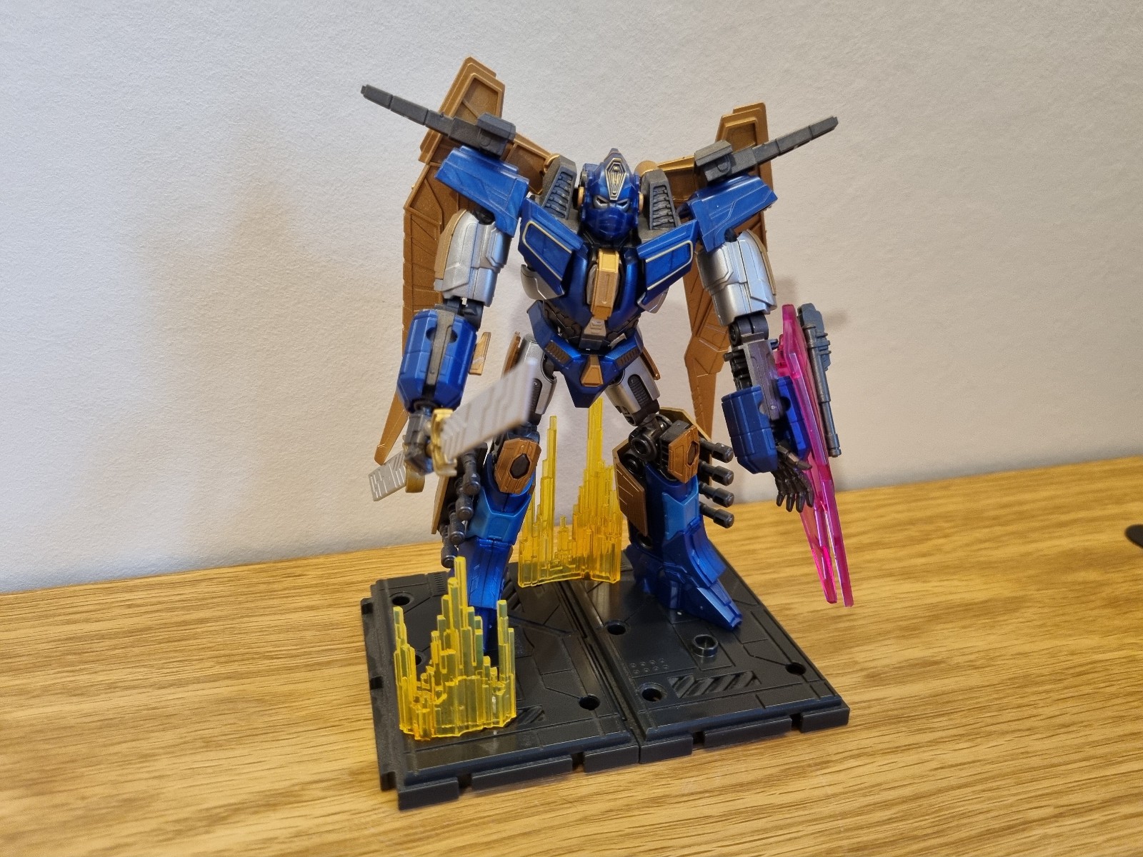 Transformers Blokees Plastic Model Classic Class 14 Sentinel Prime GEBAUT