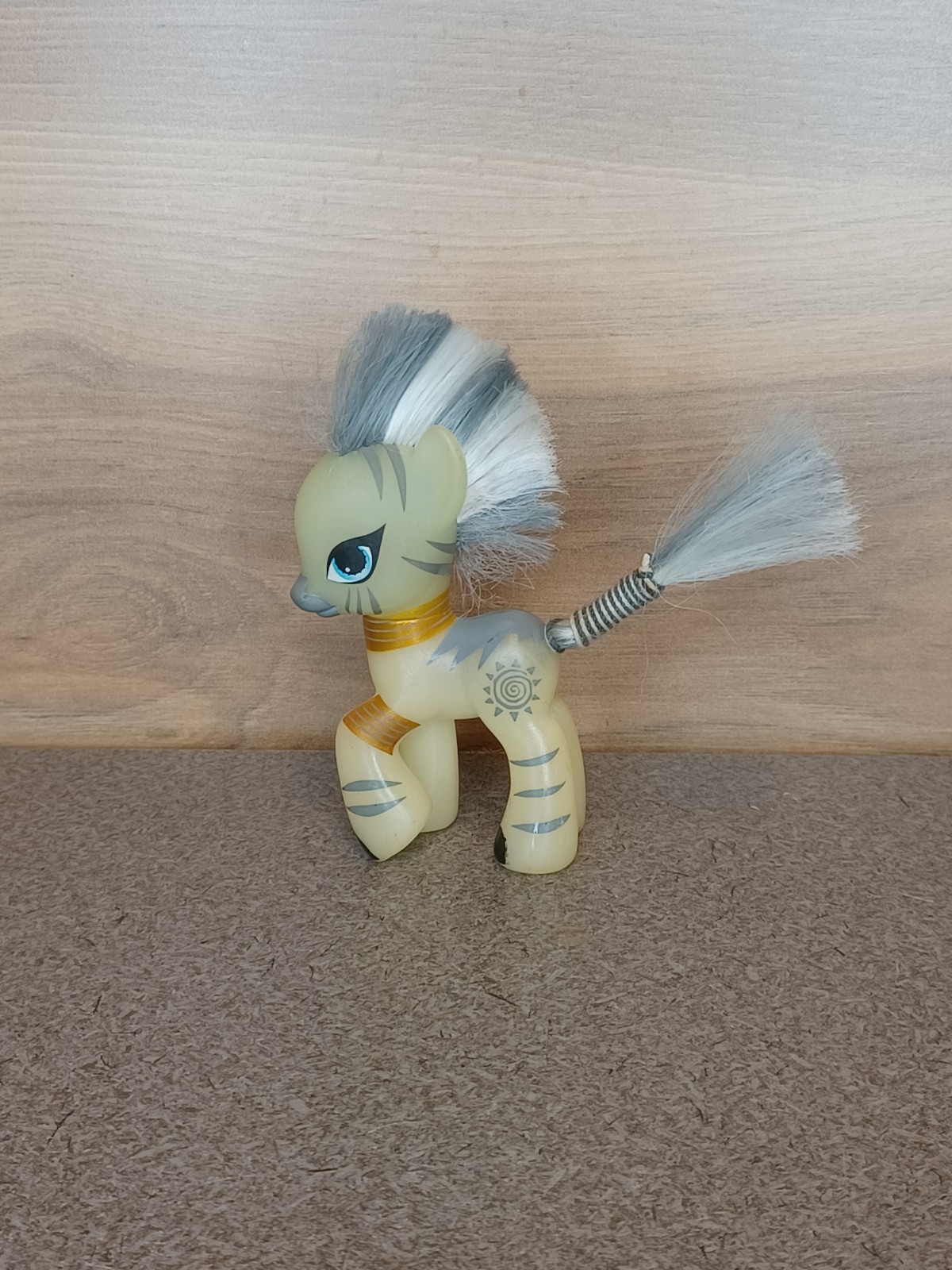 My Little Pony G4 Zecora Glow In The Dark Toys R Us Exclusive Brushable  2010