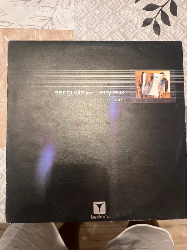 Sergi Vila feat. Lady Puk - It's All Right!