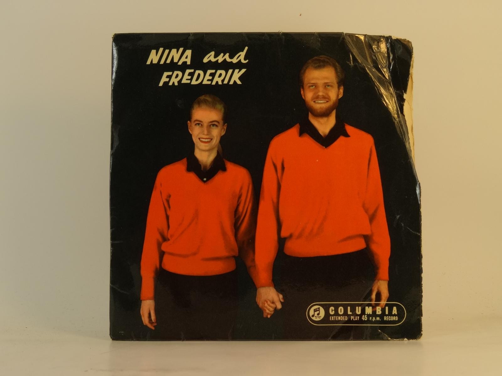 NINA AND FREDERIK I WOULD AMOR HER (60) 4 Track 7" Single including Picture Slee