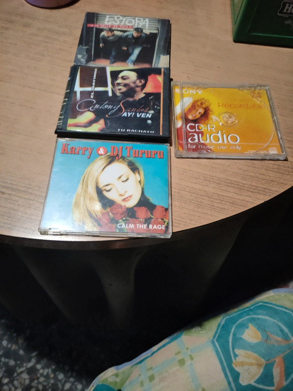 estuches para dicos CD
