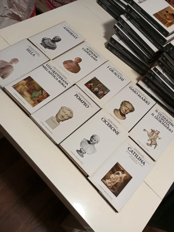 Lotto di n° 10 volumi - Il Giornale • Biblioteca Storica (dal n. 11 al n. 20)