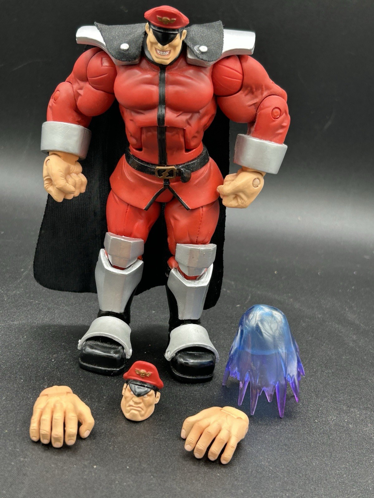 Sota Toys Street Fighter Serie 1 M. Completo Rosso Bisonte, non imballato